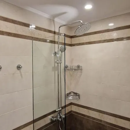 Apartament Луксозен Тристаен Апартамент В София