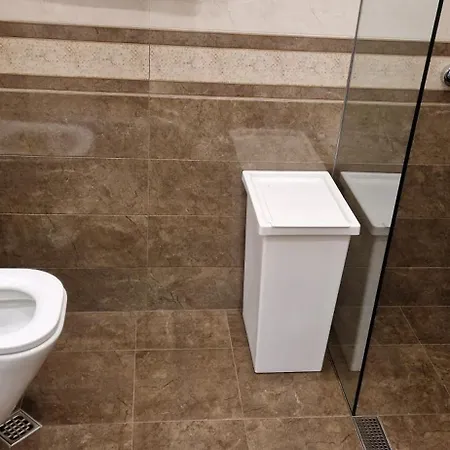 Луксозен Тристаен Апартамент В София Apartamento