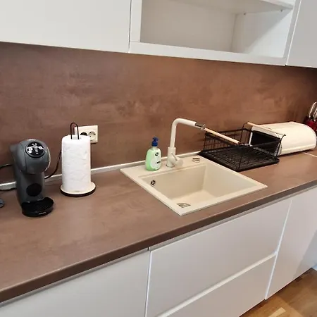 Apartament Луксозен Тристаен Апартамент В София Sofia
