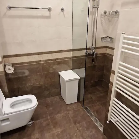 Apartament Луксозен Тристаен Апартамент В София